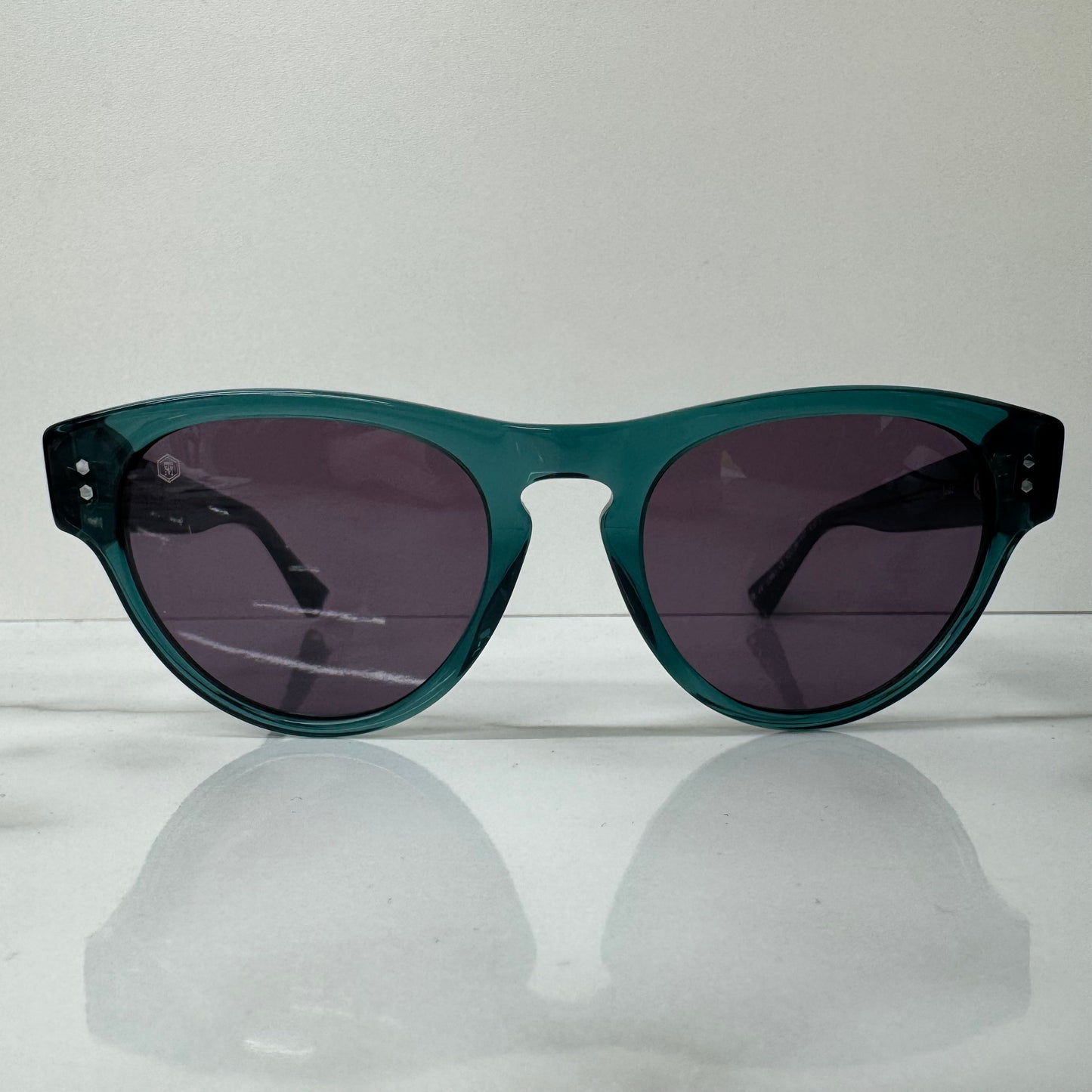 Taylor Morris Jude Green Sunglasses - 32082 C5