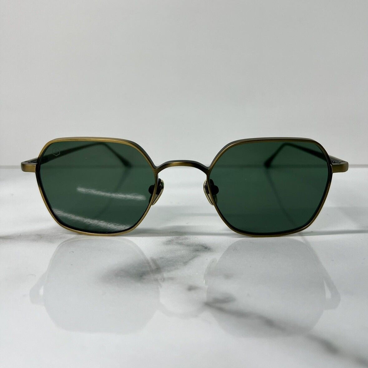Taylor Morris Sunglasses Walton 32097 C2 gold green geometric glasses